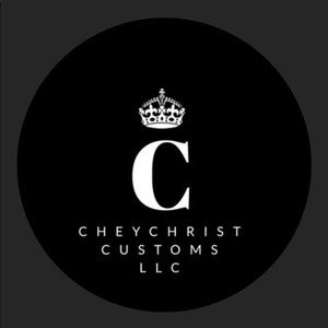 Meet your Posher, Yolee